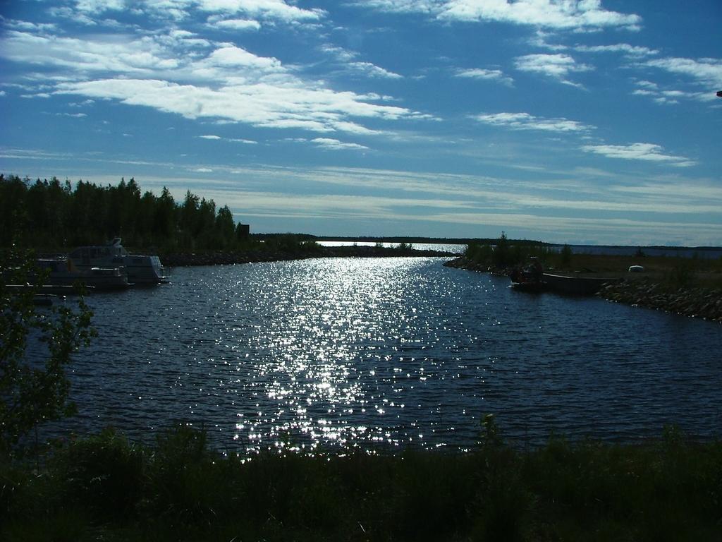 婉哈帕皮菈小屋式酒店 Simoniemi 外观 照片