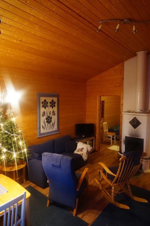 婉哈帕皮菈小屋式酒店 Simoniemi 外观 照片