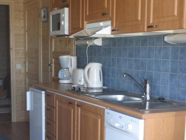 婉哈帕皮菈小屋式酒店 Simoniemi 外观 照片